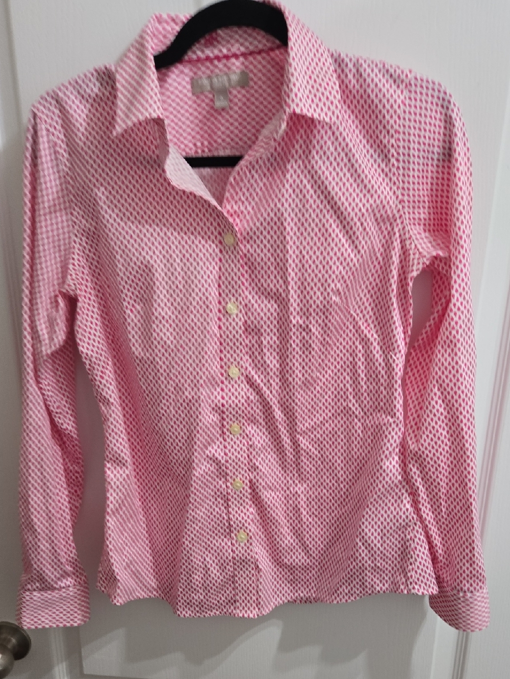 Women's banana republic, non iron, fitted button Down Shirt Size 6